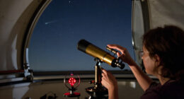 How The Held-Light Technique Shapes “OORT — Comet Vigil For P/2043 K1 Vesper”